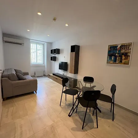 Brand New 1bdr Near The Sea Apartament