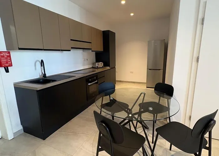 Διαμέρισμα Brand New 1bdr Near The Sea Σλιέμα