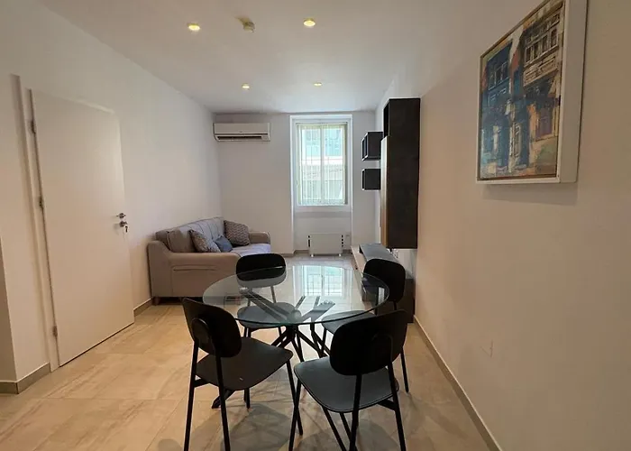 Brand New 1bdr Near The Sea Διαμέρισμα *